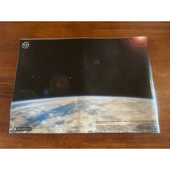 LEGO Space Shuttle Discovery #7470 Instruction Manual Only (6052) - Picture 2 of 5